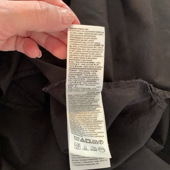 Gap, button down shirt dress with pockets, size medium - Picture 13 of 15